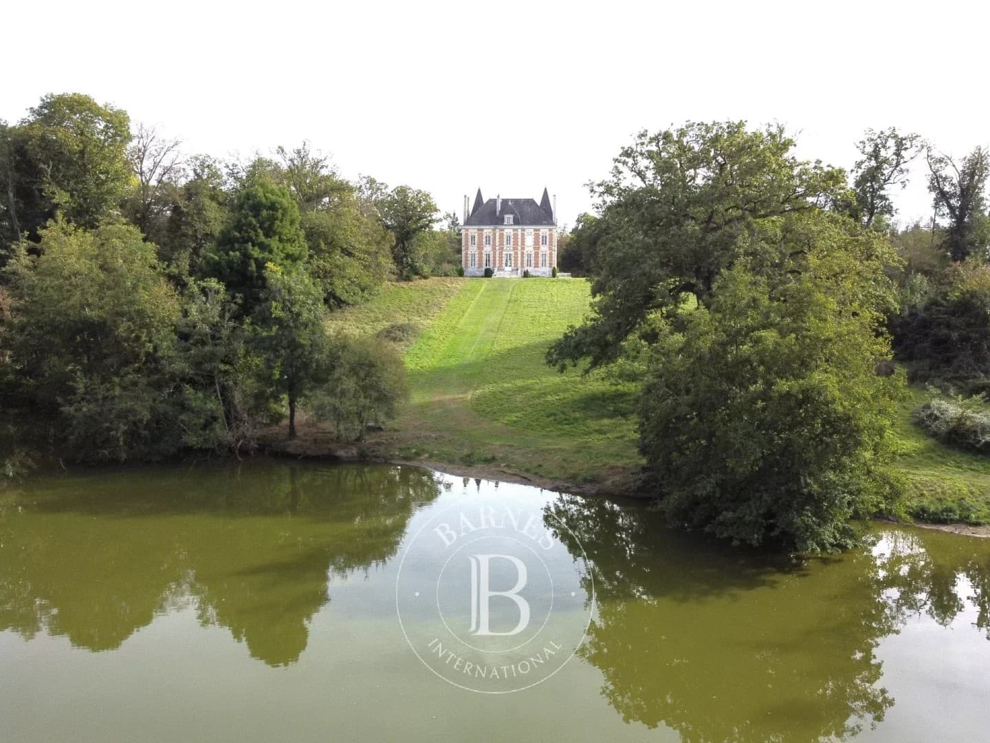 19th Century Château With 13 Bedrooms And Wooded Grounds 3