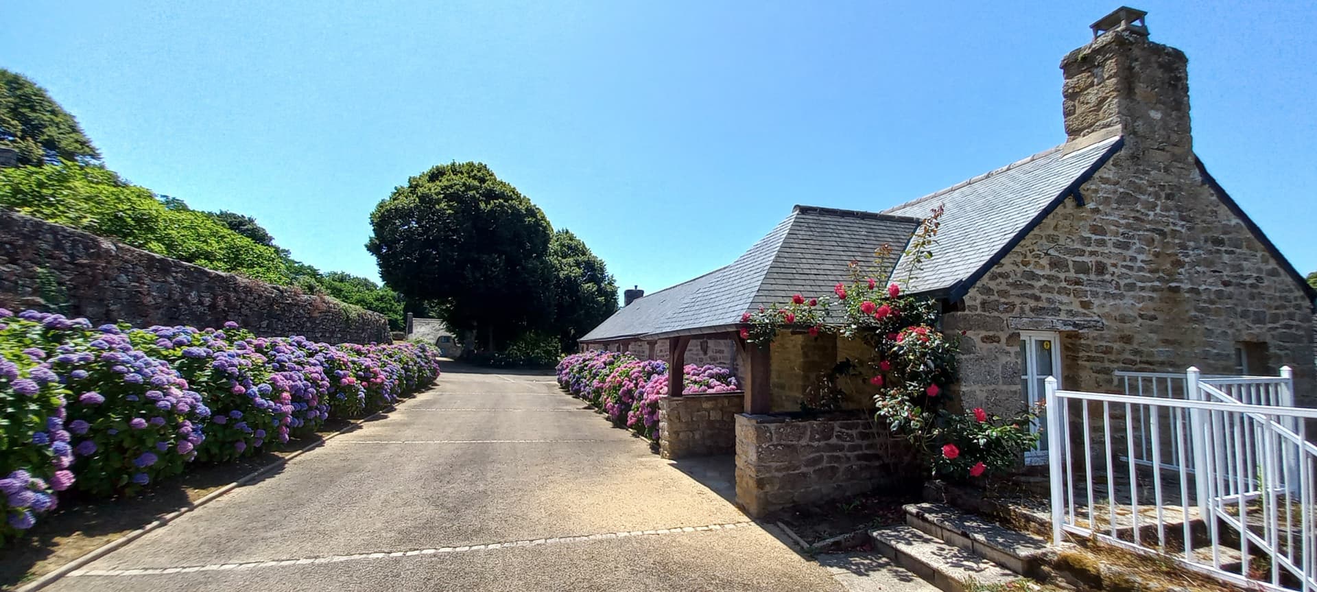 Luxurious 17th Century Castle With Guest Houses And Stunning Port Views 5