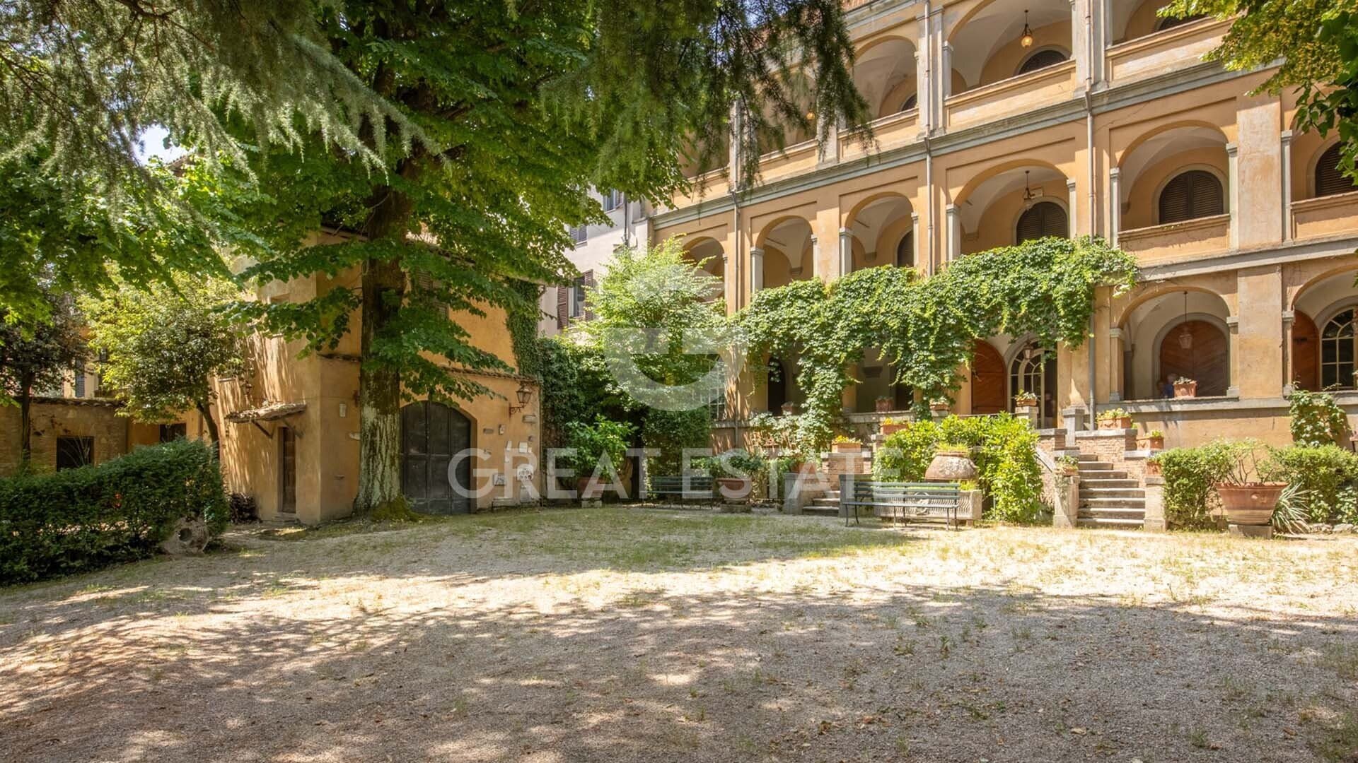 Historic 17th Century Palace With Private Garden And Panoramic Terrace 5
