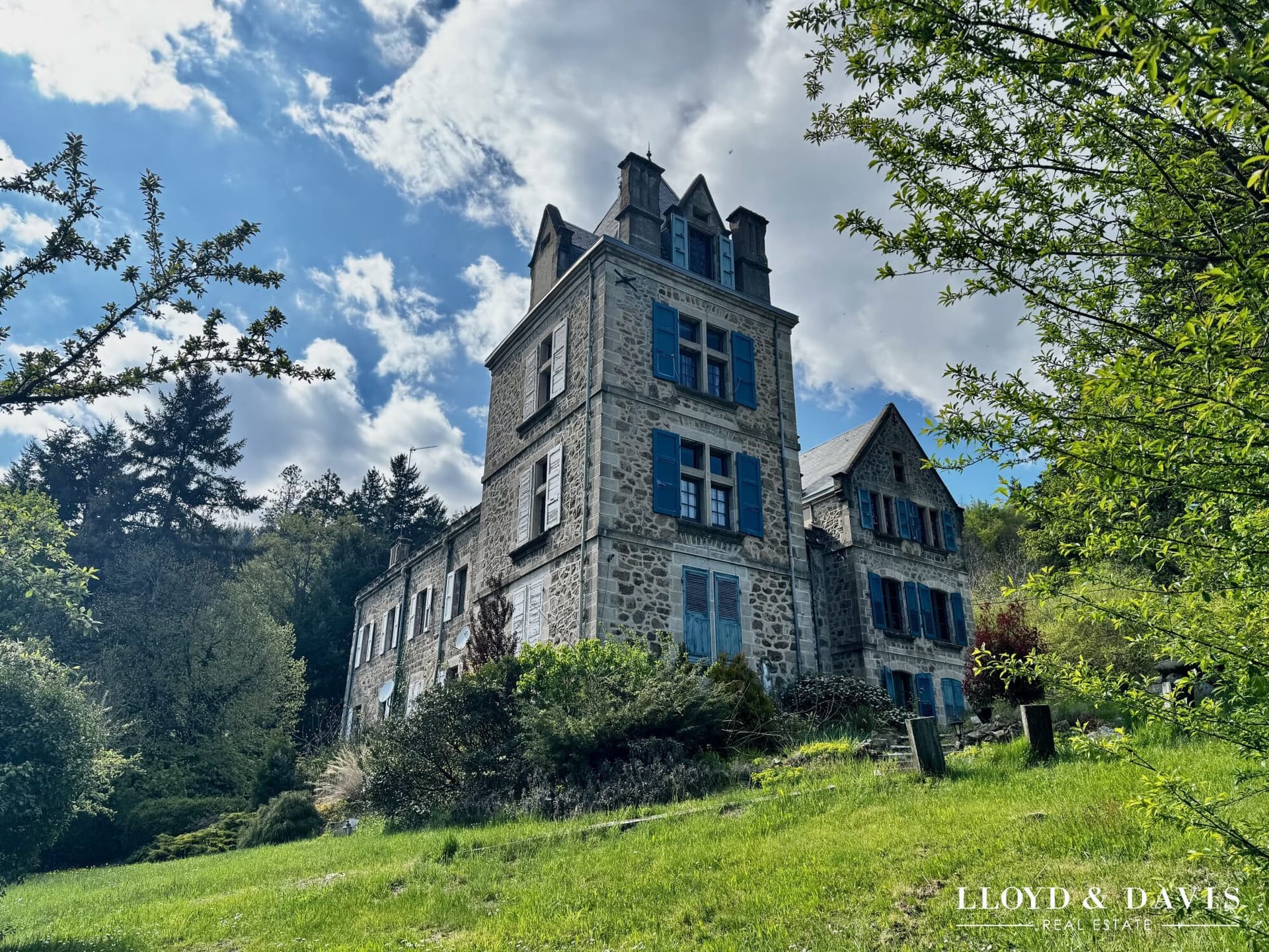 Château With 19 Bedrooms And Swimming Pool In A 2 Ha Park 3