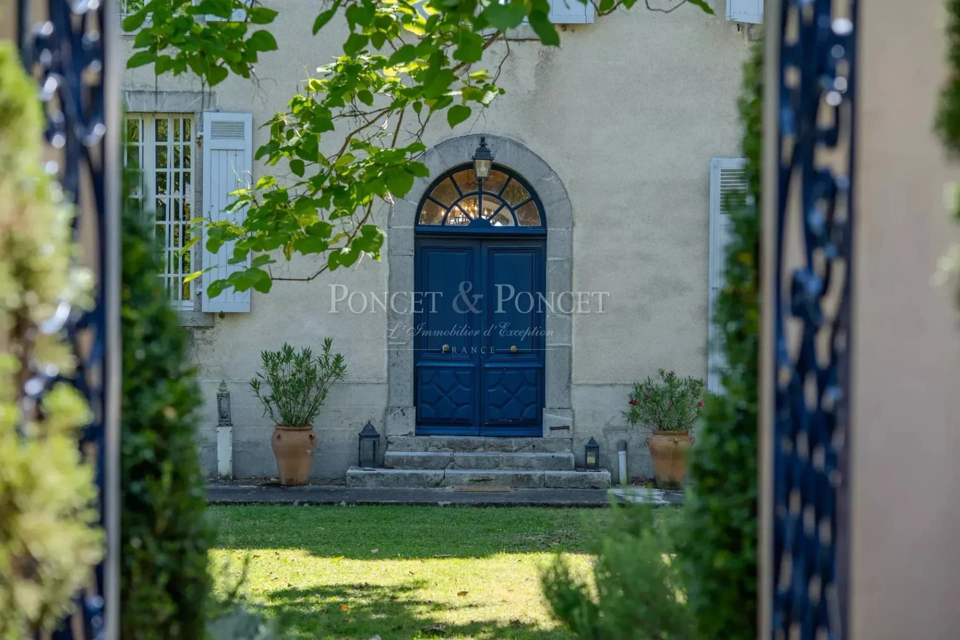 Enchanting 18th Century Château With Panoramic Views Of The Pyrenees 2