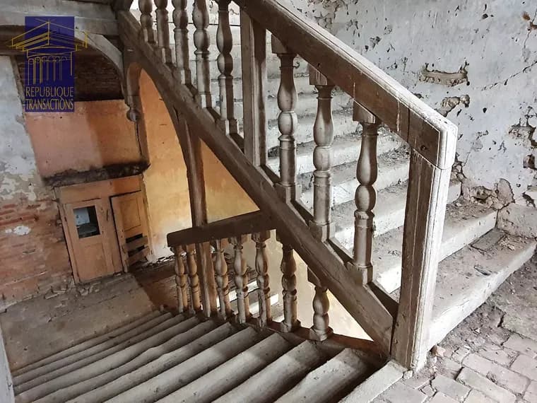 17th Century Château for Complete Renovation 3