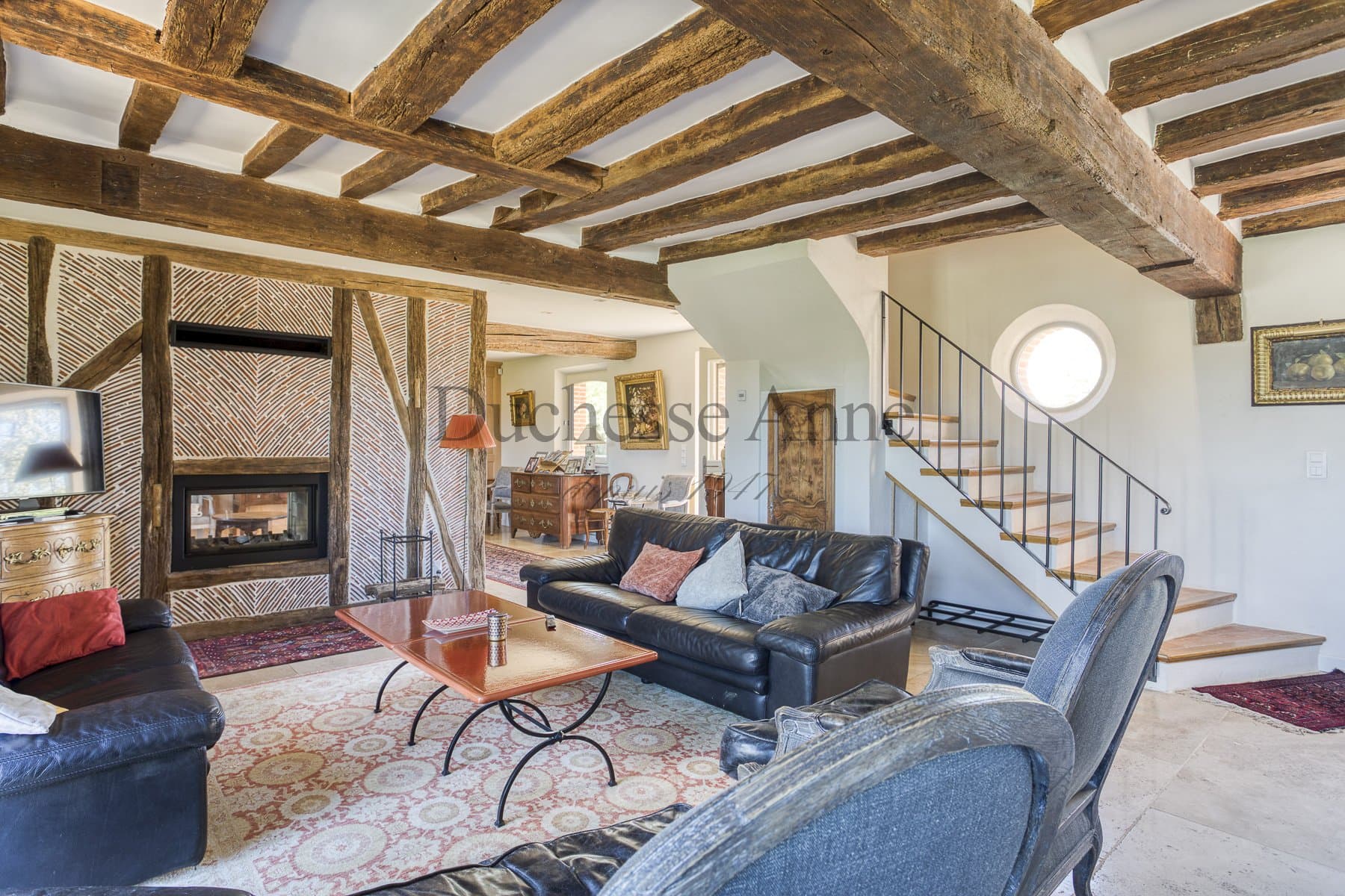 Authentic 17th Century Equestrian Property With 2.4 Hectares 5