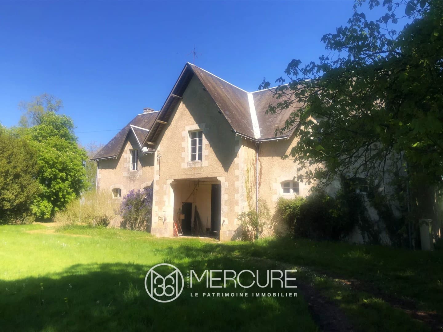 Stunning 19th Century Château Set Within 93 Hectares of Parkland 5