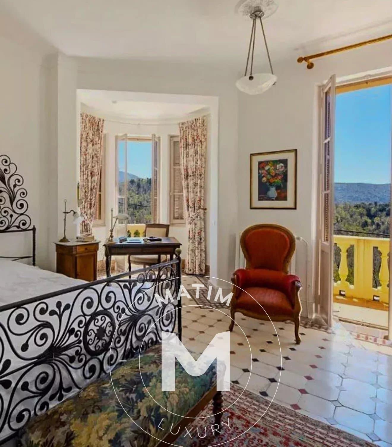 Charming Castle in Évisa With 6 Bedrooms 4