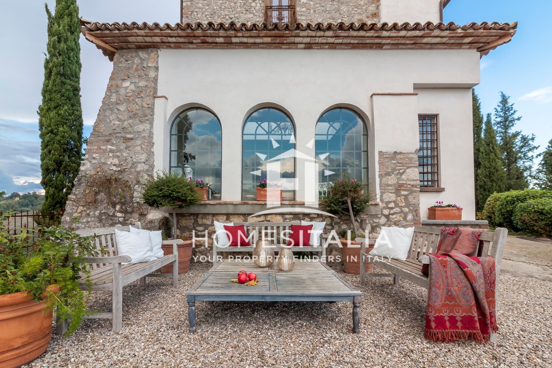 Historic Manor House with Stunning Views and Expansive Grounds 5