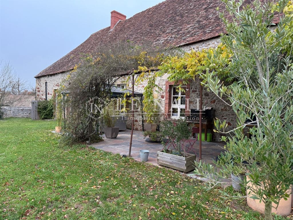 Charming Fortified Farm With Stables And Pond 3