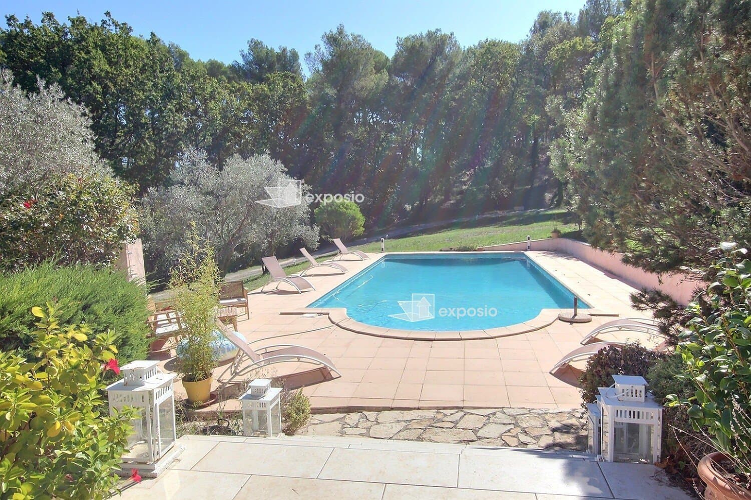 Tranquil Property Between Aix-En-Provence And Marseille With Pool 2