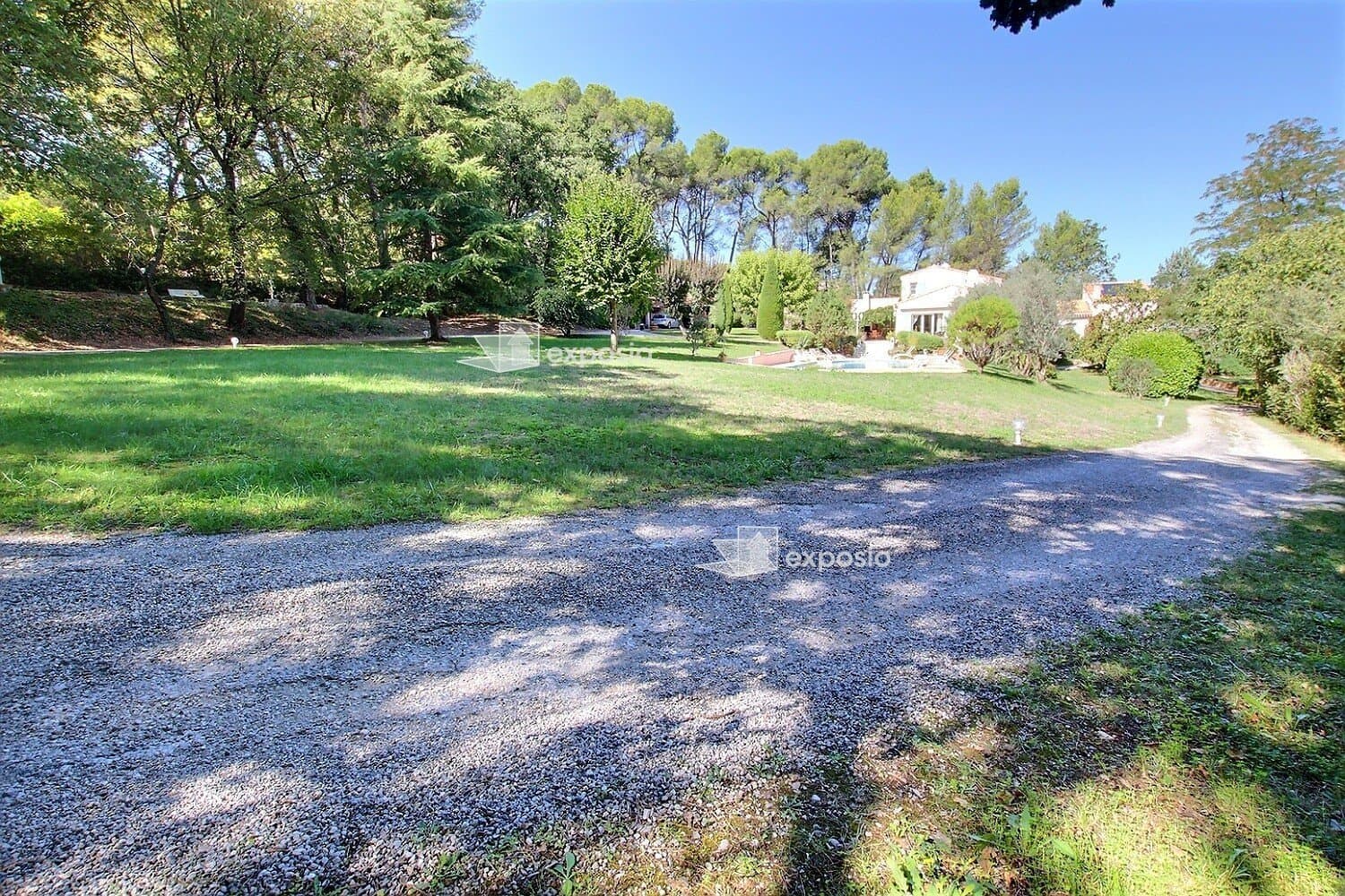 Tranquil Property Between Aix-En-Provence And Marseille With Pool 4