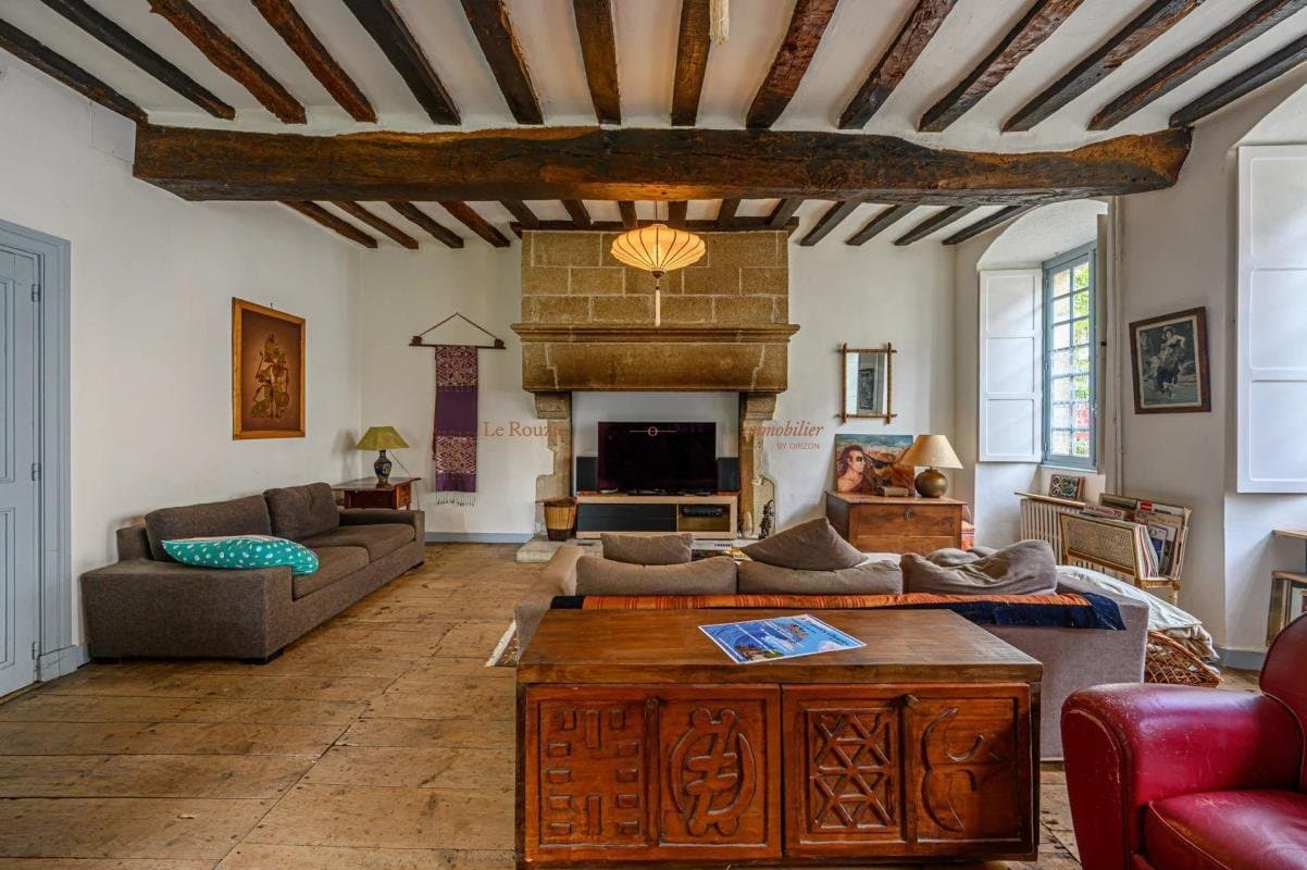 17th Century Manor With Panoramic Park View In Rochefort-En-Terre 4