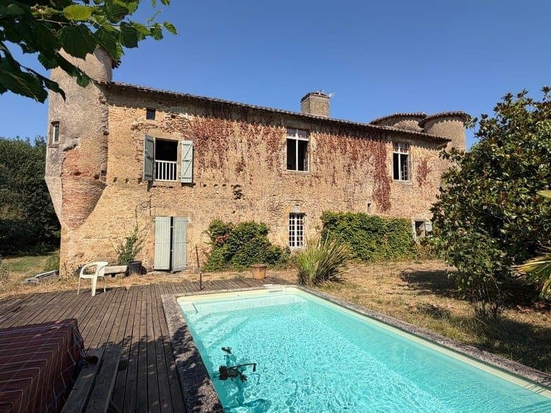 Beautiful 14th Century Castle With Swimming Pool And Vegetable Garden 3
