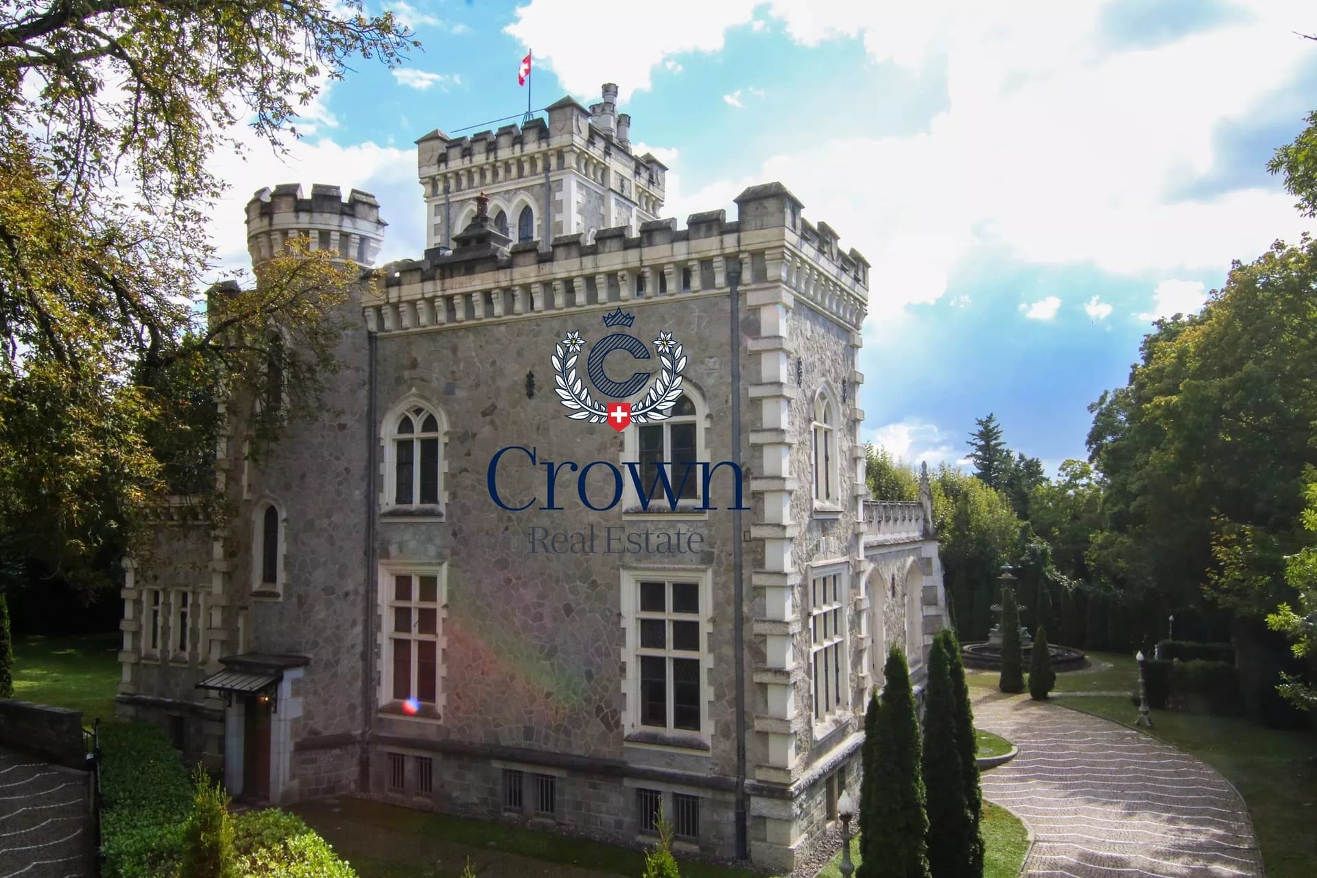 Stunning Tudor Revival Château With Lake Geneva Views 5