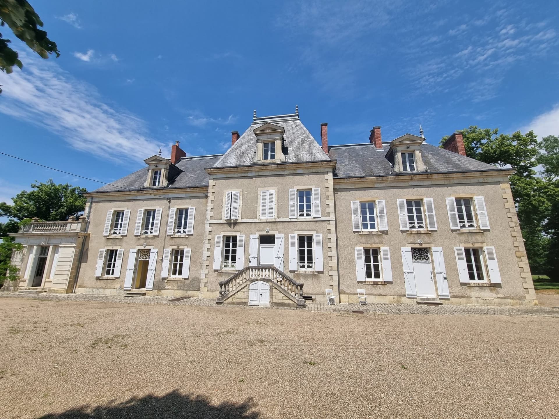 Château With Large Wooded Park And Multiple Outbuildings 3