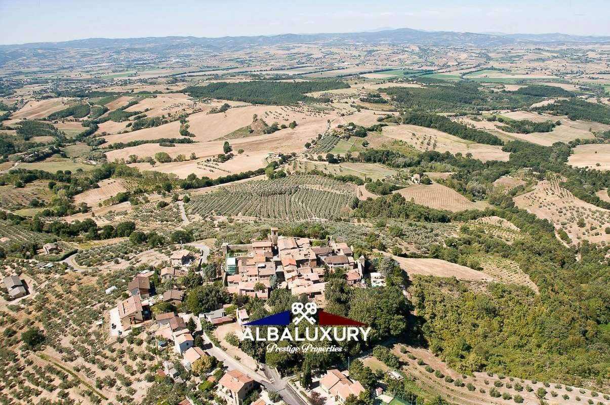 Historic Castle with Suites, Pool, and Panoramic Terrace in Umbria 5