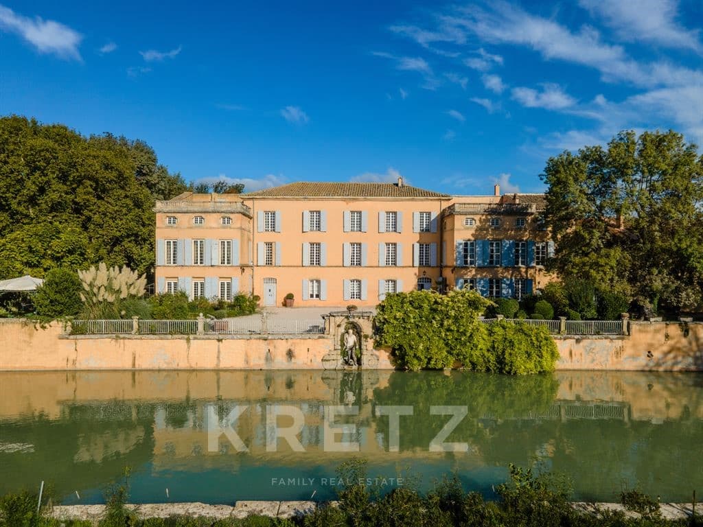 Elegant 18th Century Bastide With Extensive Grounds And Multiple Pools