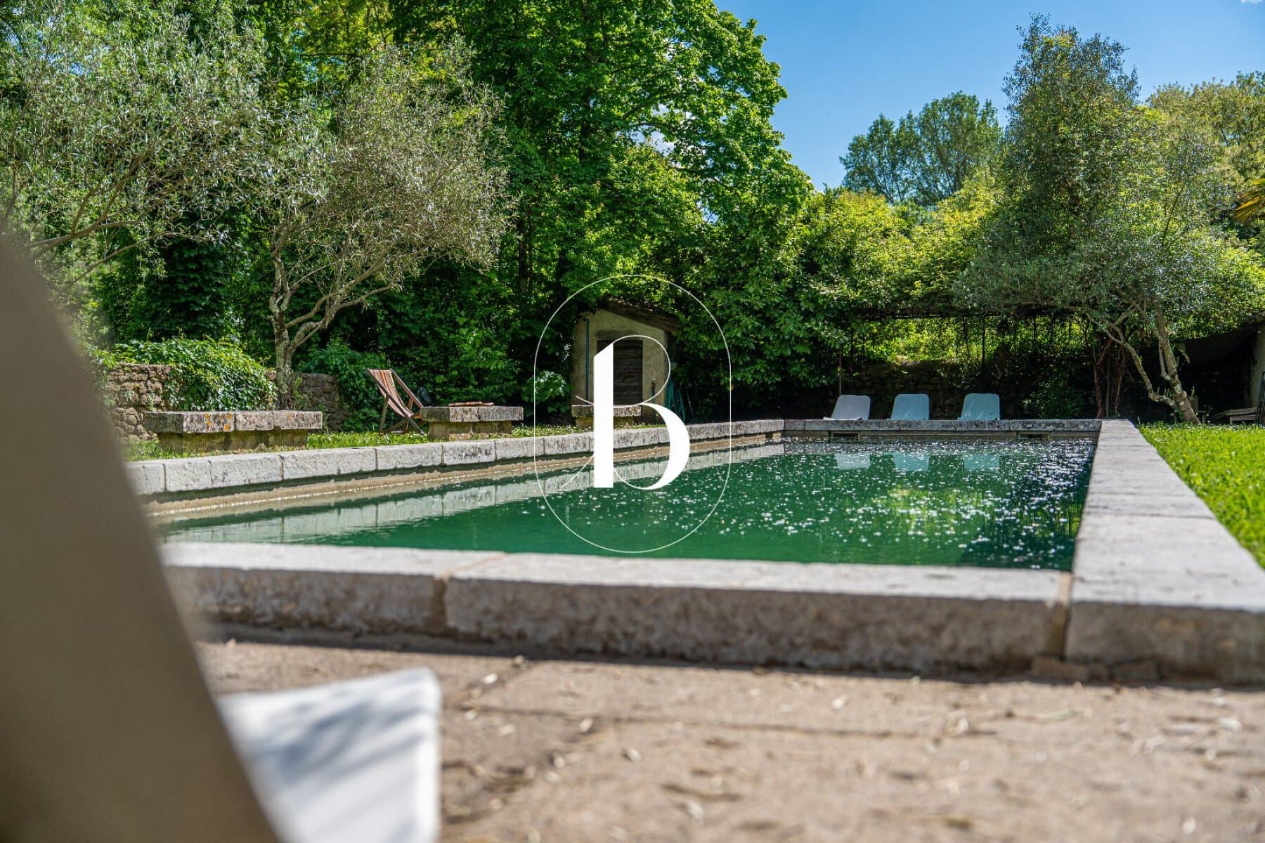 Château With 7 Bedrooms, 632 Sqm Living Space And 5000 Sqm Park 3
