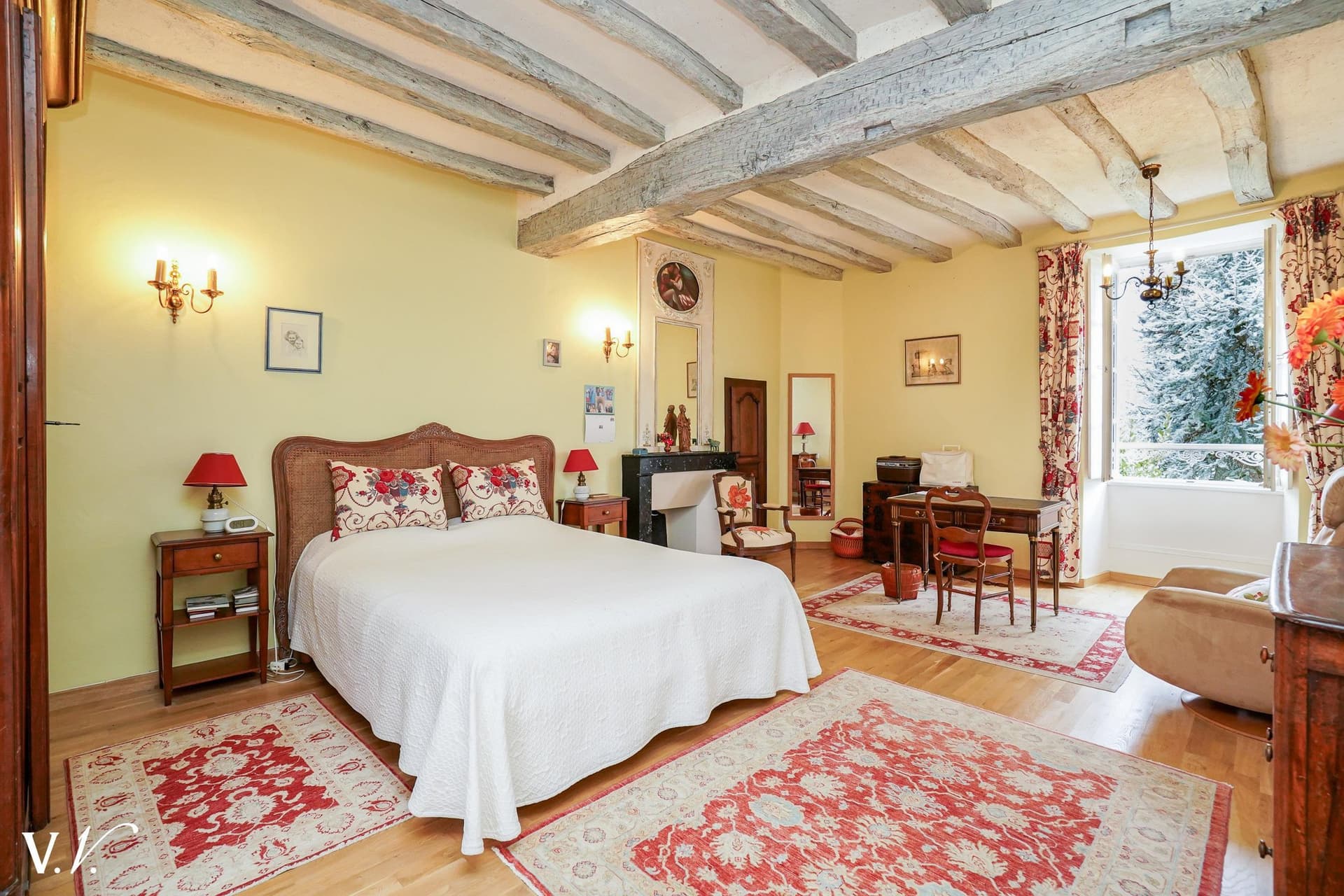 Charming Private Hotel With Guest House And Park 4