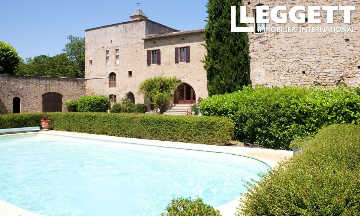 Stunning 13th Century Castle Fully Restored With 2 Hectares Of Land 3