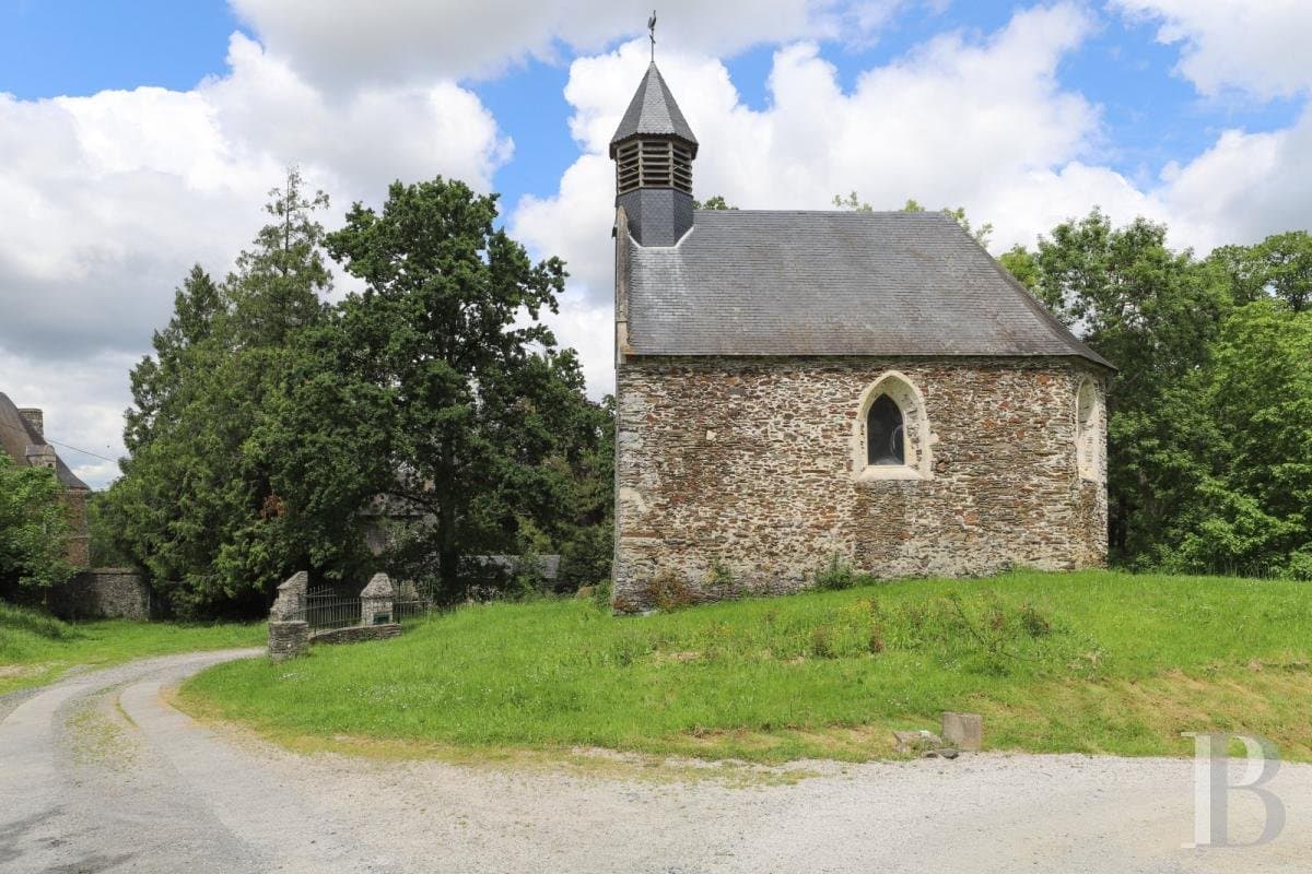 Historic Château Overlooking The Vire River With 22 Hectares 5