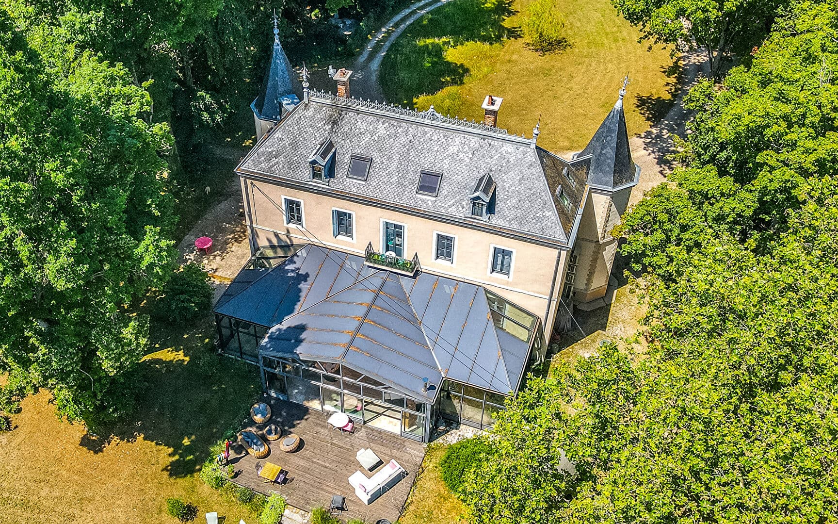 Elegant 19th Century Château with Contemporary Orangery and Historic Park 3