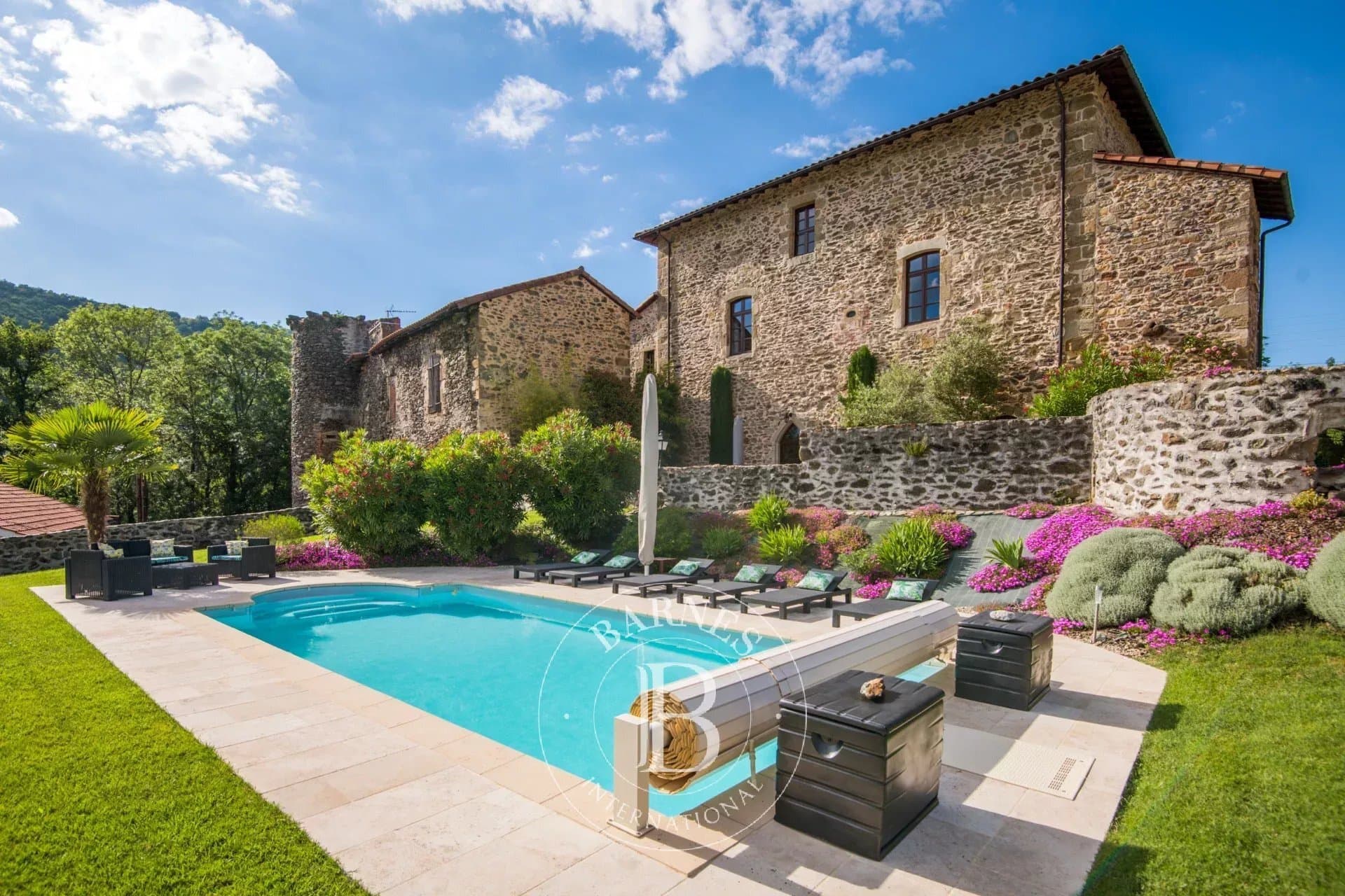 15th Century Castle with Swimming Pool and Wooded Park 3