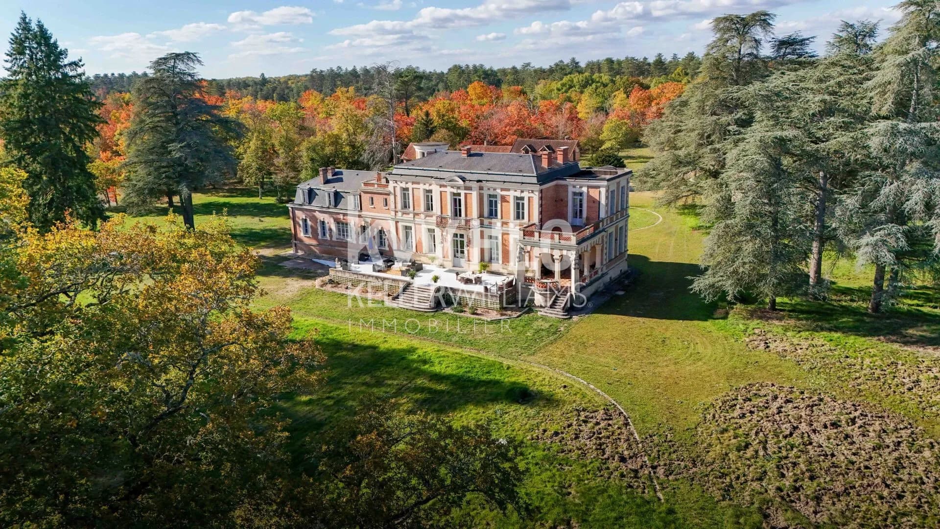 Exceptional Château With 24.2 Hectares, Underground Garage, And Event Space 5