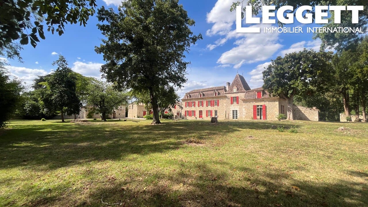 Charming Renovated Character Property In The Heart Of The Gironde Countryside 2