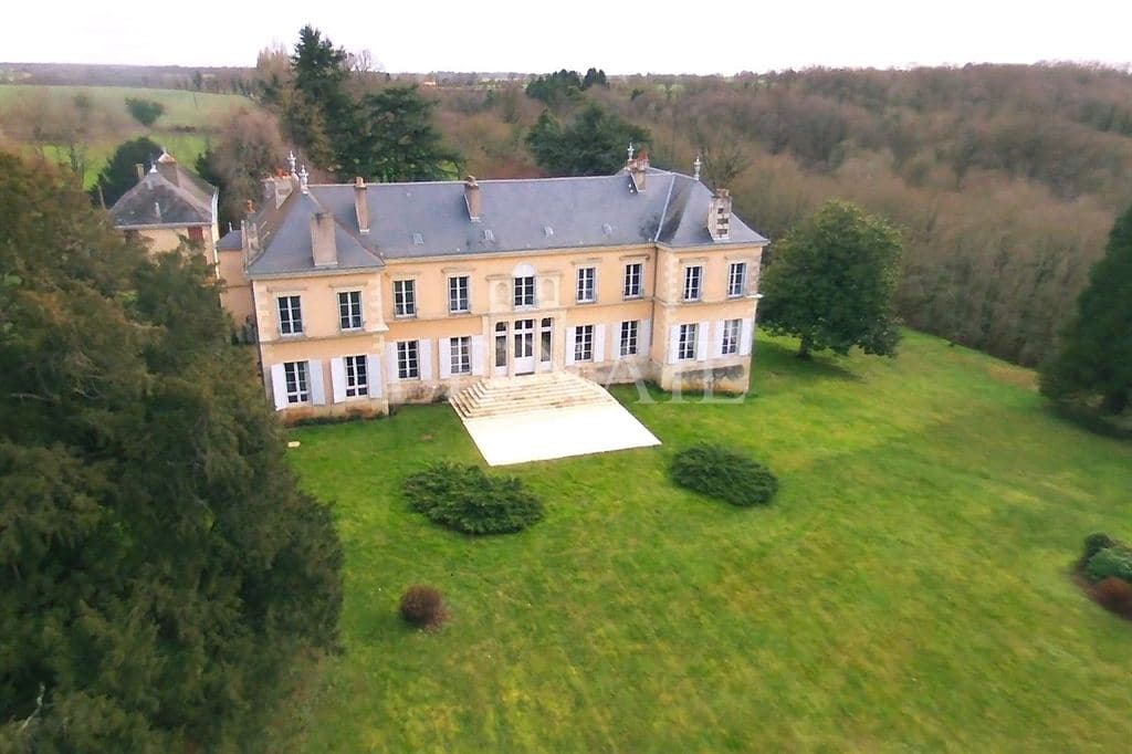 Beautiful Early 19th Century Château Near Poitiers 5