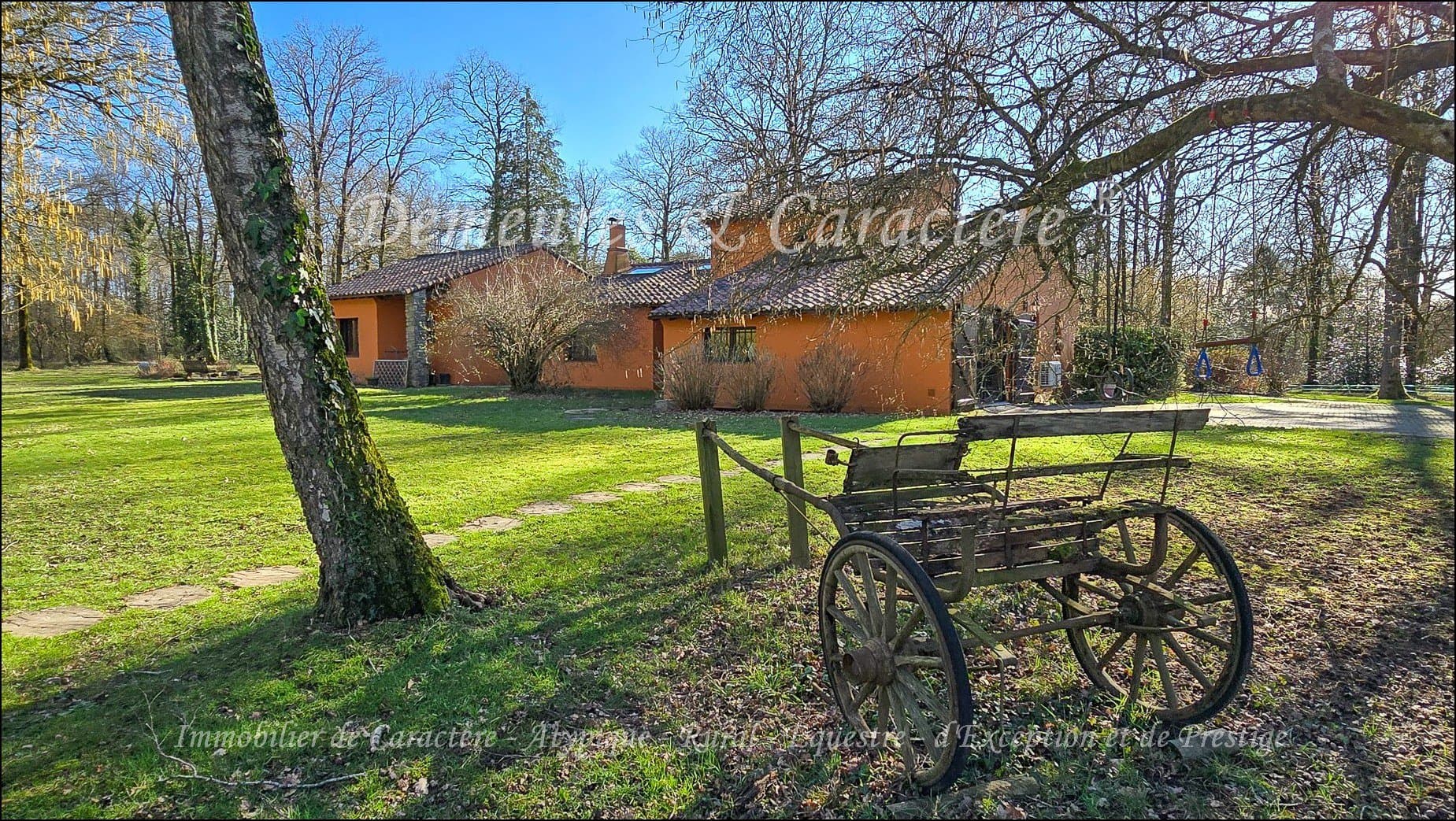 Exceptional Architect-Designed House on 5 Hectares with Fish Pond 5