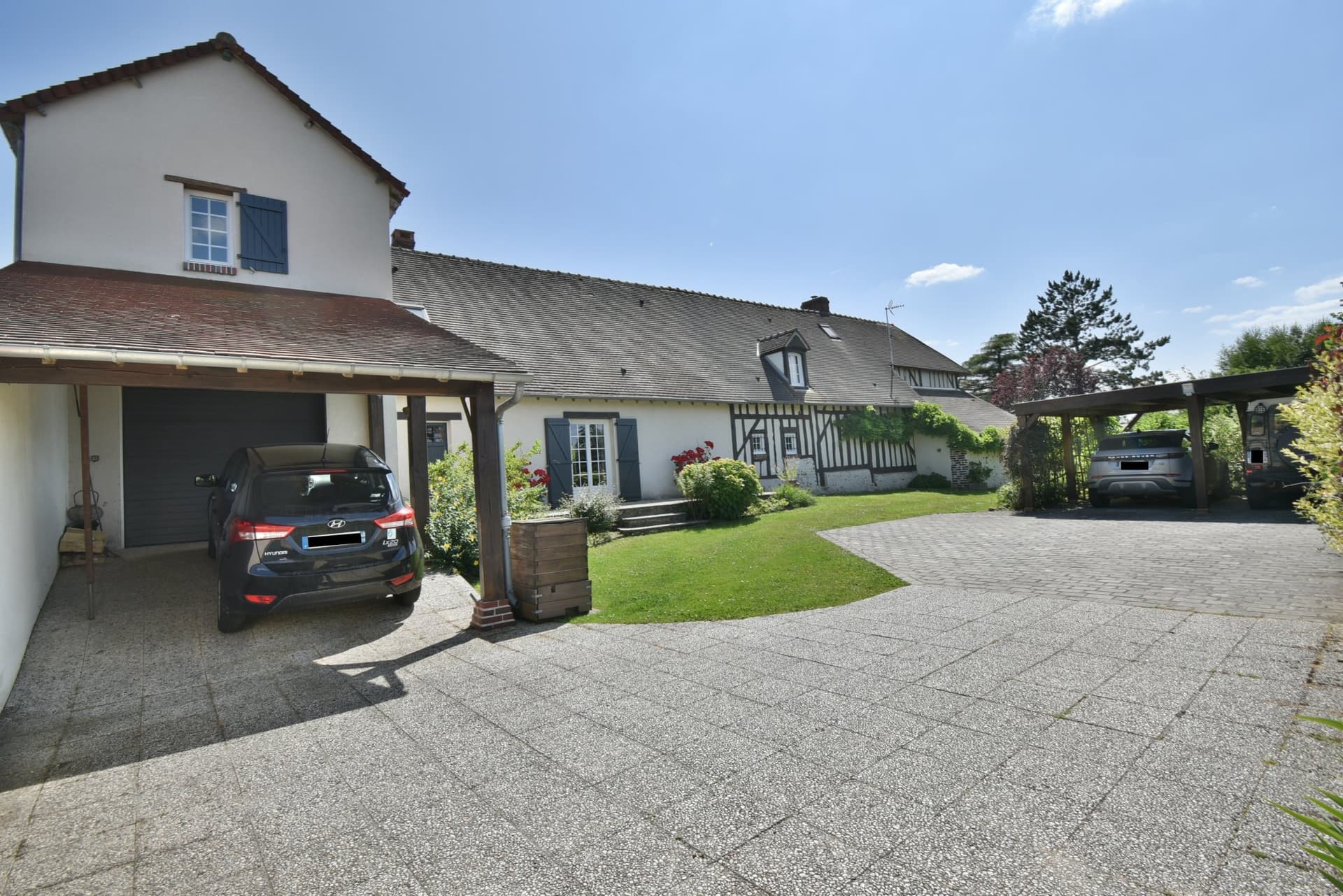 Charming Renovated Farmhouse With 6 Bedrooms And Wooded Park 4