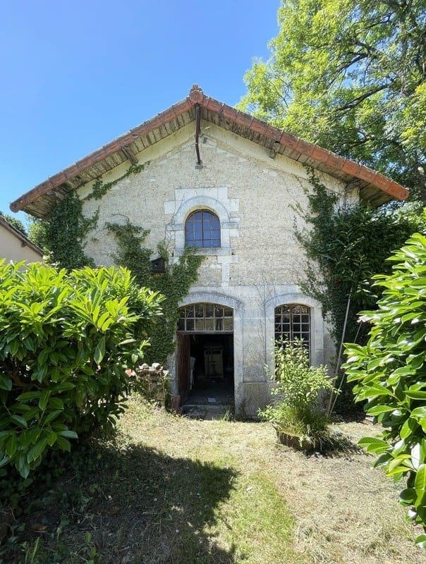 Exceptional 18th Century Manor House Set Within 8.5 Hectares of Nature 2