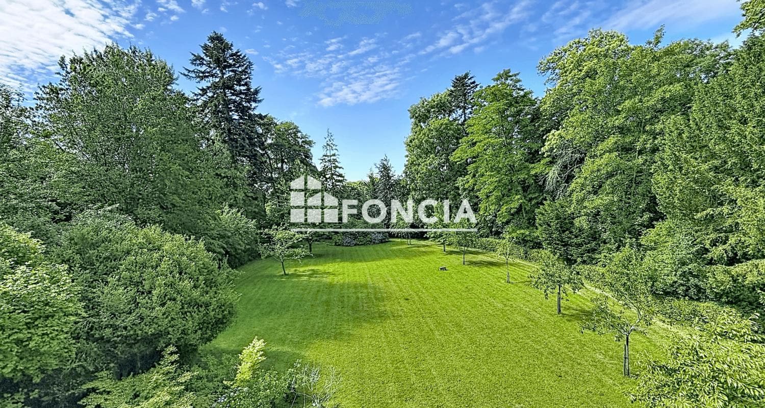 Charming 19th Century Castle with 9 Bedrooms 4