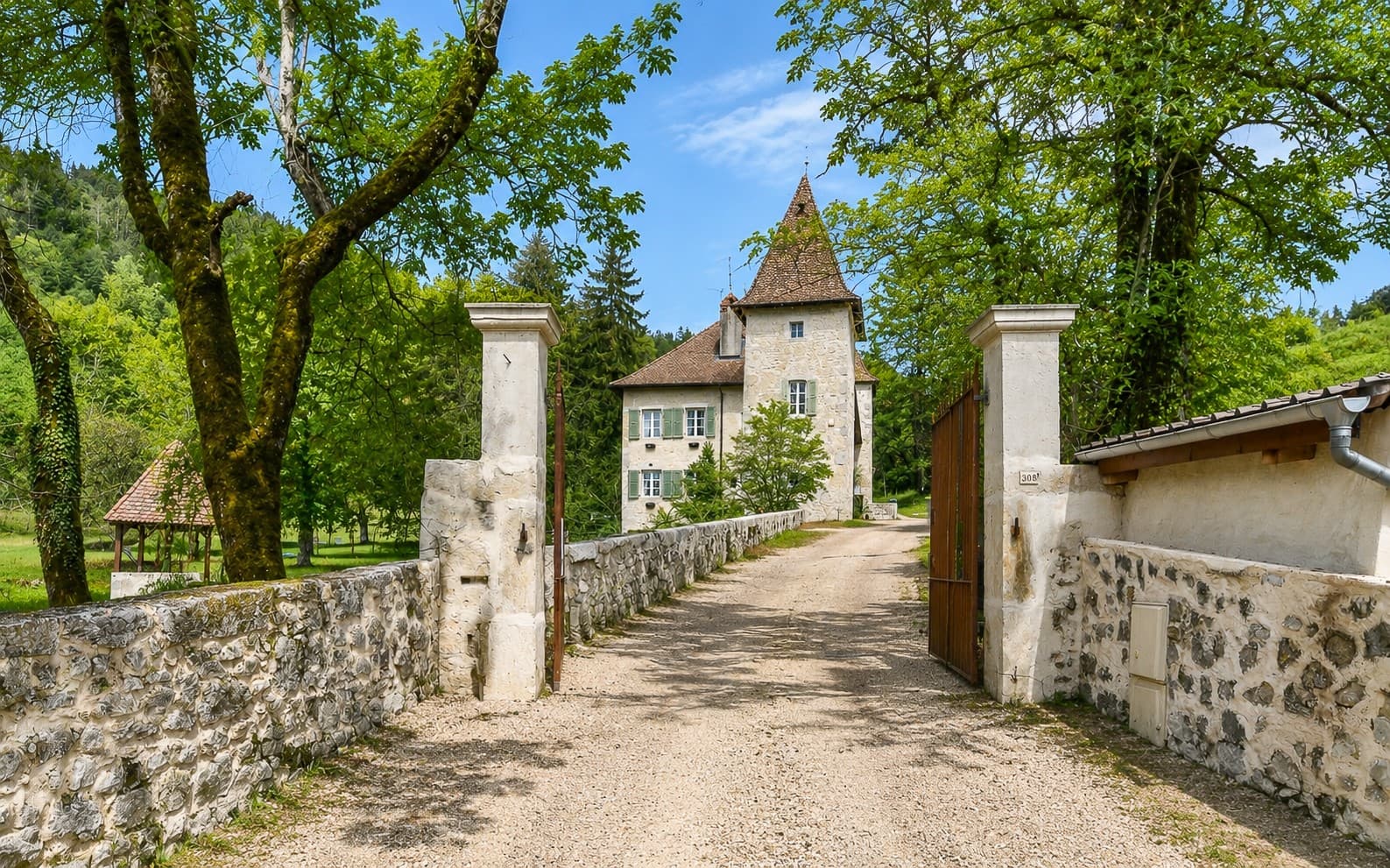 Castles for sale in Ain