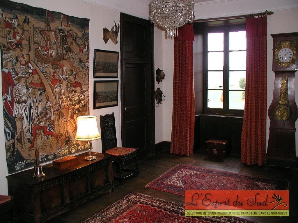 Magnificent 14th Century Castle With Guest House And Swimming Pool 4