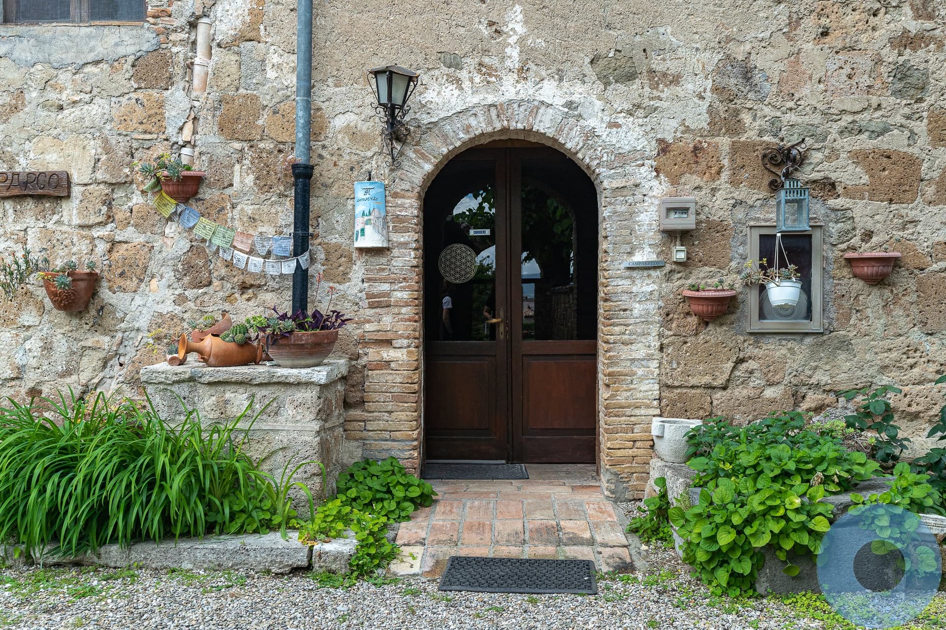 Historic 17th Century Monastery With Romanesque Chapel — in Italy