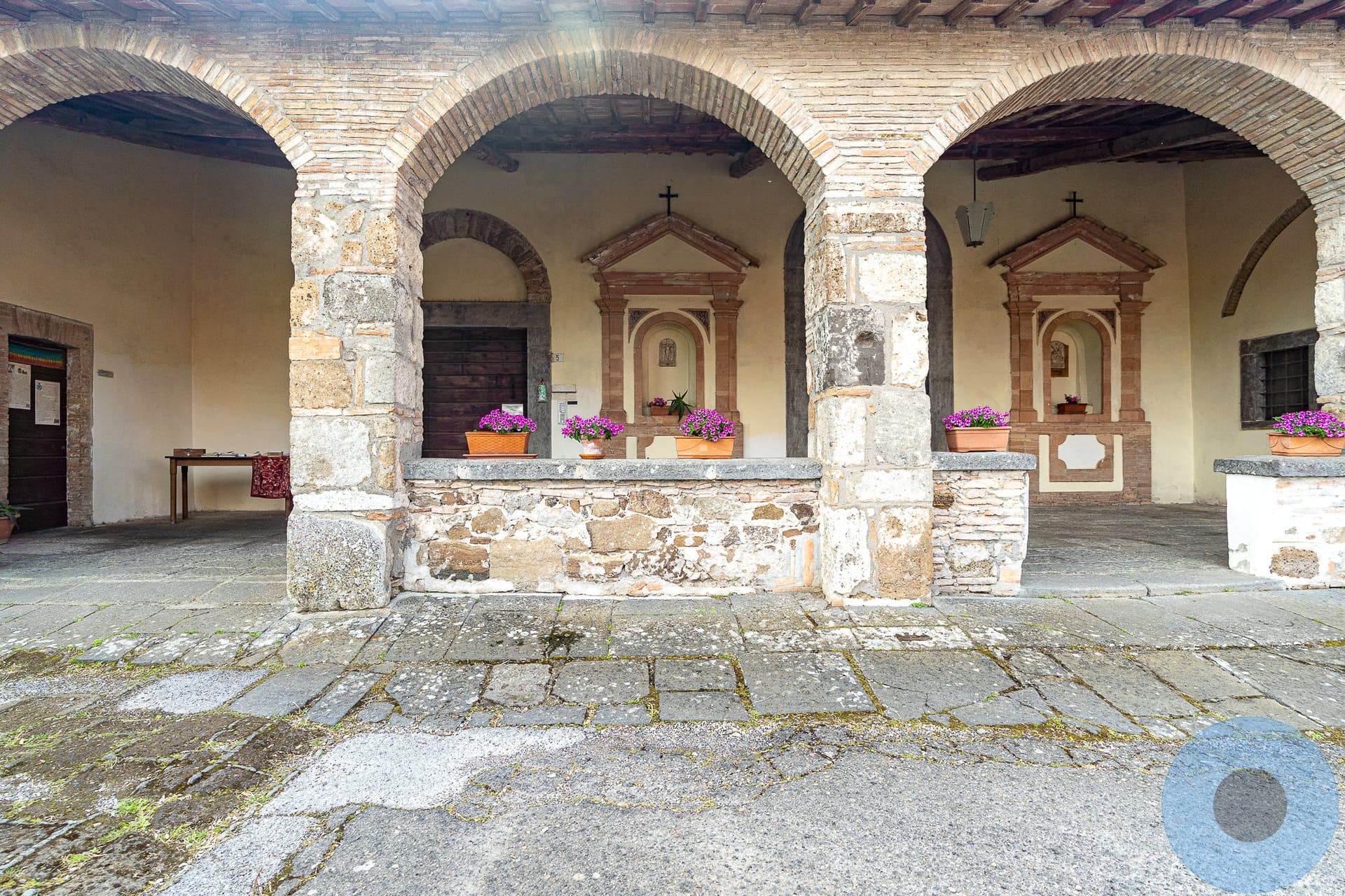Historic 17th Century Monastery With Romanesque Chapel 4