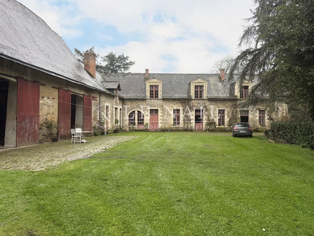 Historic Renaissance Château with 14 Bedrooms and 83 Acres in Anjou 4