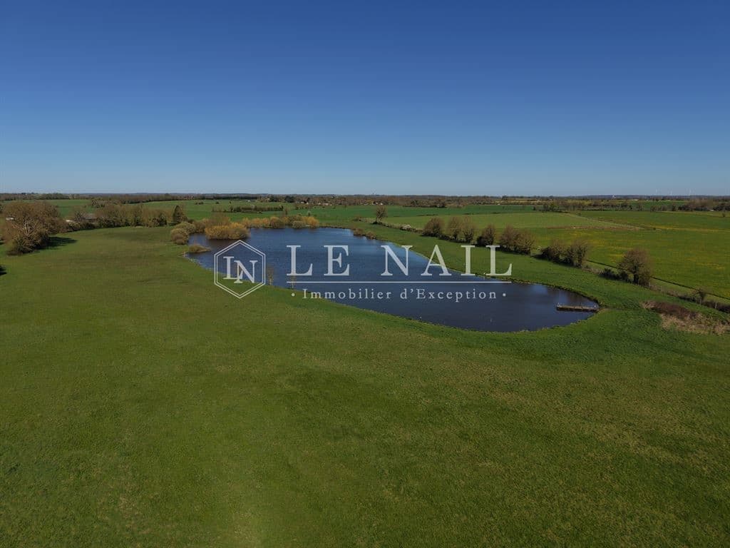 Historic Renaissance Château with 14 Bedrooms and 83 Acres in Anjou 4