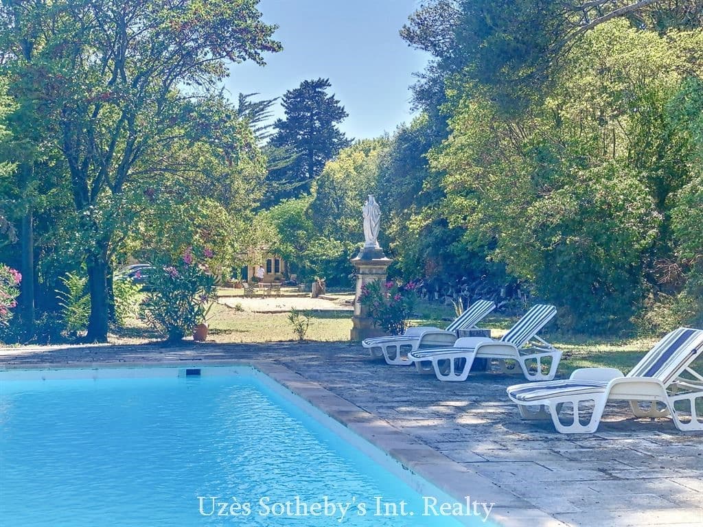 Historic Château With Guest House And Swimming Pool 2