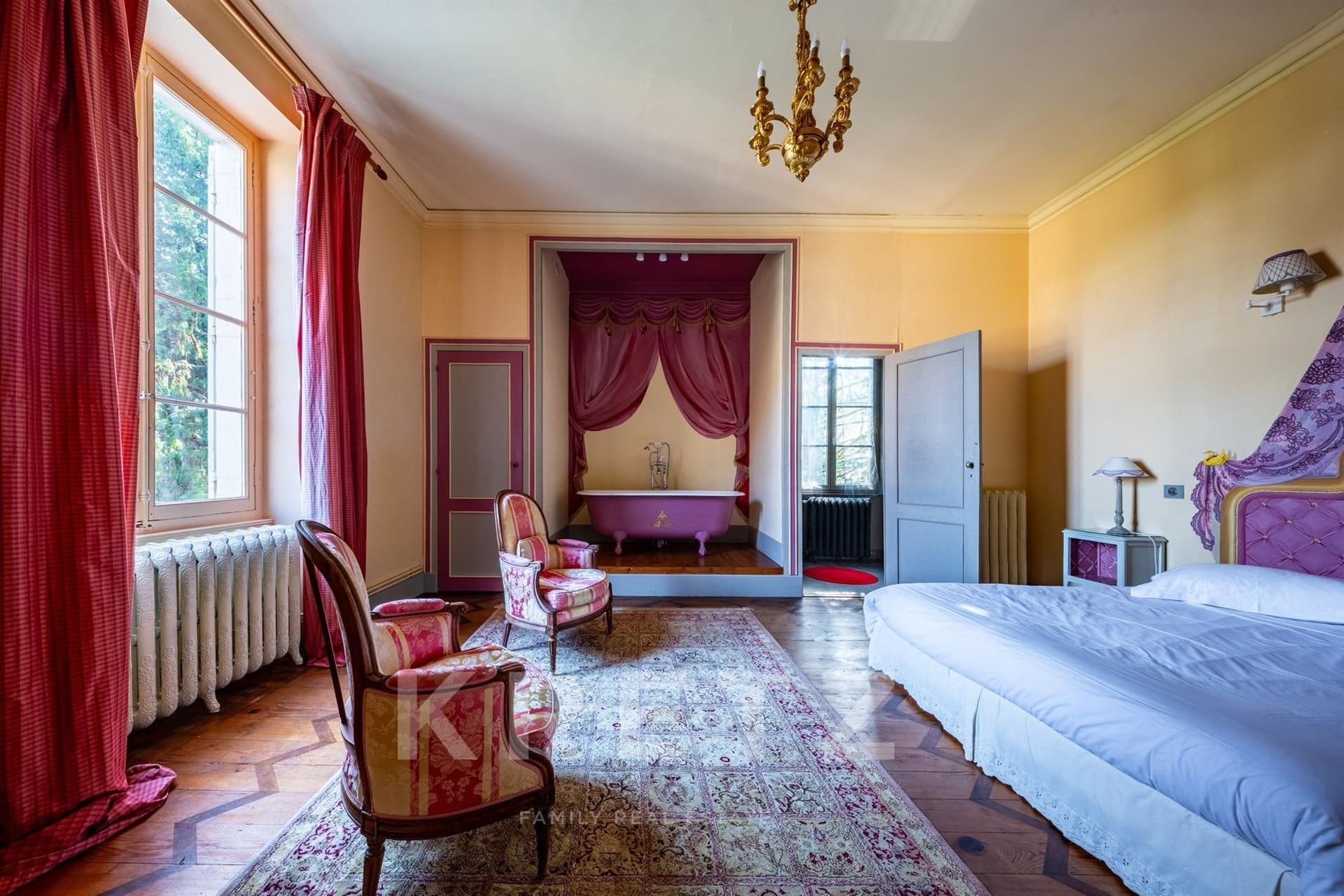 19th Century Château With 17th 18th Century Outbuildings And A 4 Hectare Wooded Park Burgundy,Beau 4
