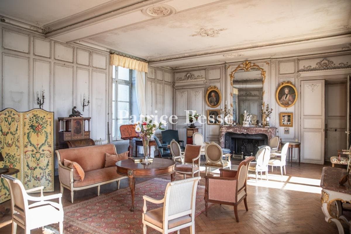 A 17th Century Chateau Listed As A Historical Monument With 108 Hectares Of Grounds, Tucked Away 2