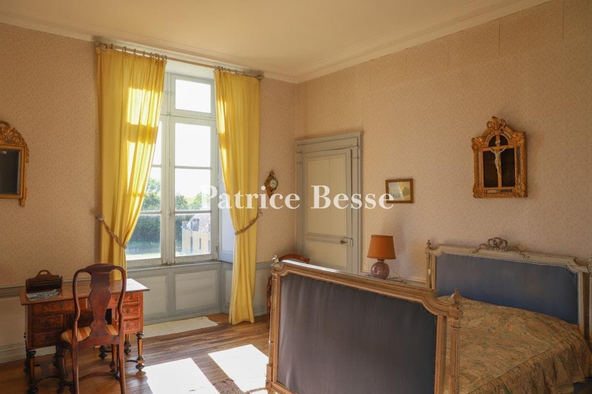 A 17th Century Chateau Listed As A Historical Monument With 108 Hectares Of Grounds, Tucked Away 3