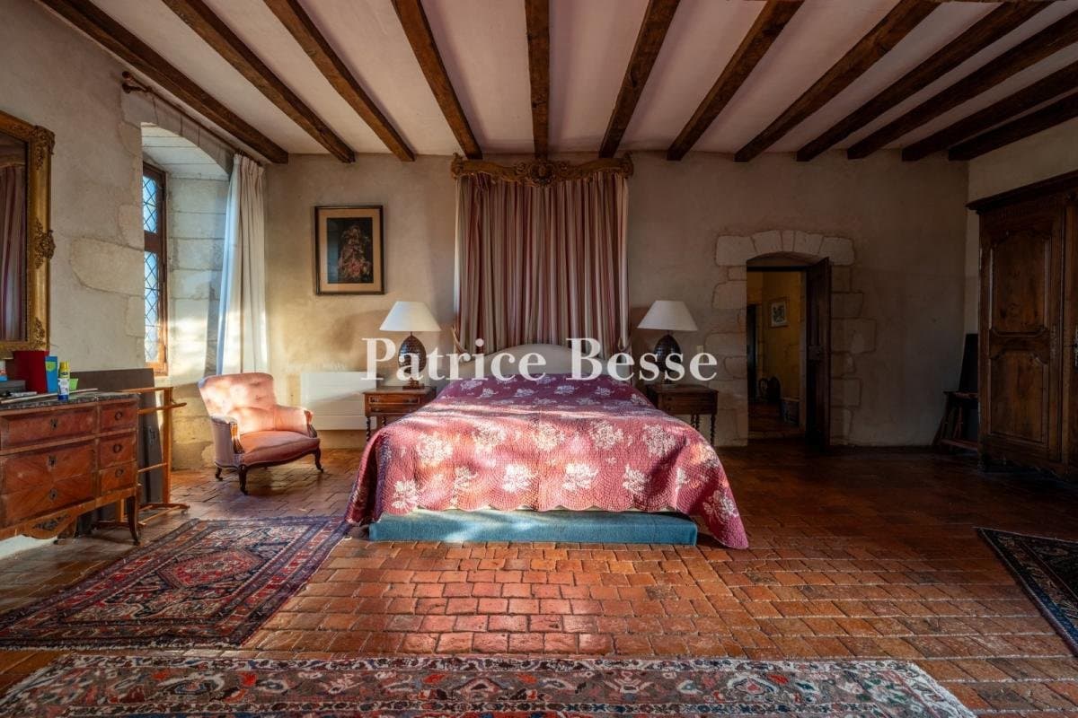 A Carefully Restored 15th Century Fortified Manor House, With A Swimming Pool And 3 Hectare 3