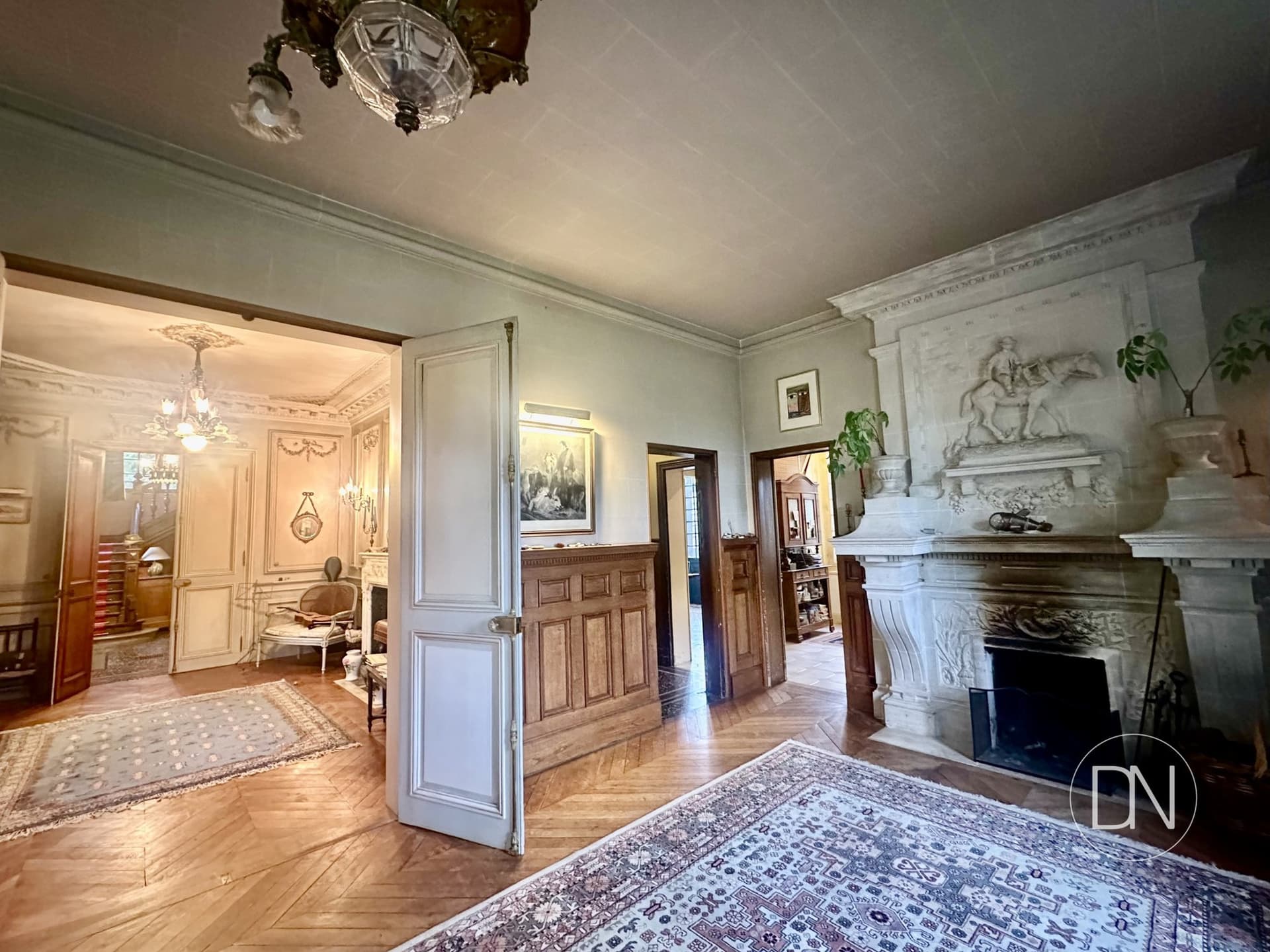 Anglo Norman Manor With Outbuildings, On 2.6 Ha, 10 Min From Gournay En Bray, Seine Maritime (76), F 4