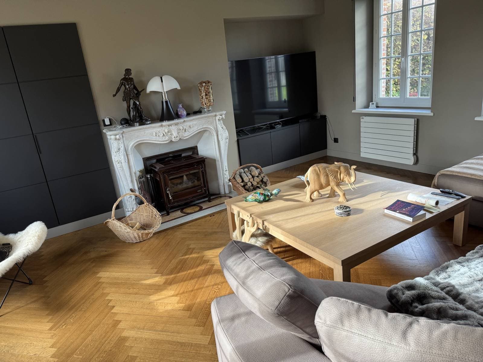 Beautiful 18th Century Property Featuring A Fully Renovated Manor And Outbuildings On Approximately 2