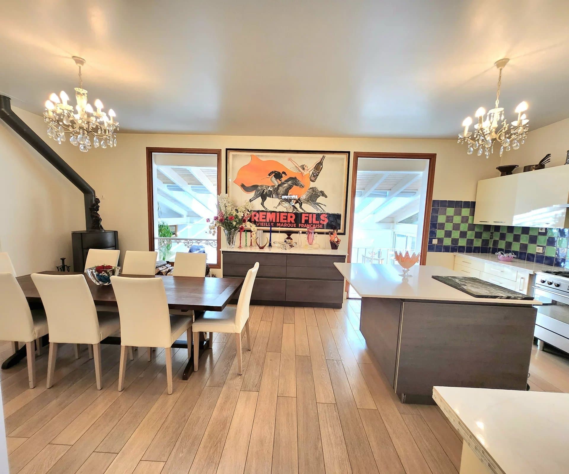 Building / House Puteaux / Les Bergeres 350 M² Garage And 2 Parking Spaces 2