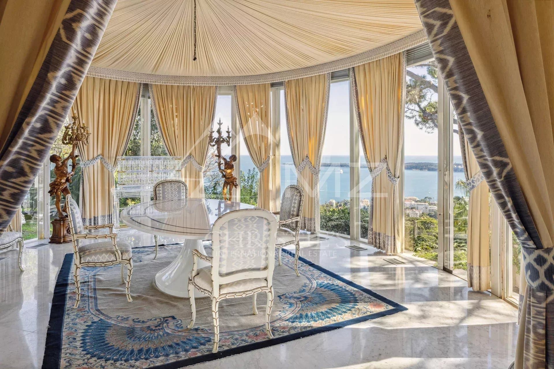 Cannes Californie Gated Estate Joint Agent 2