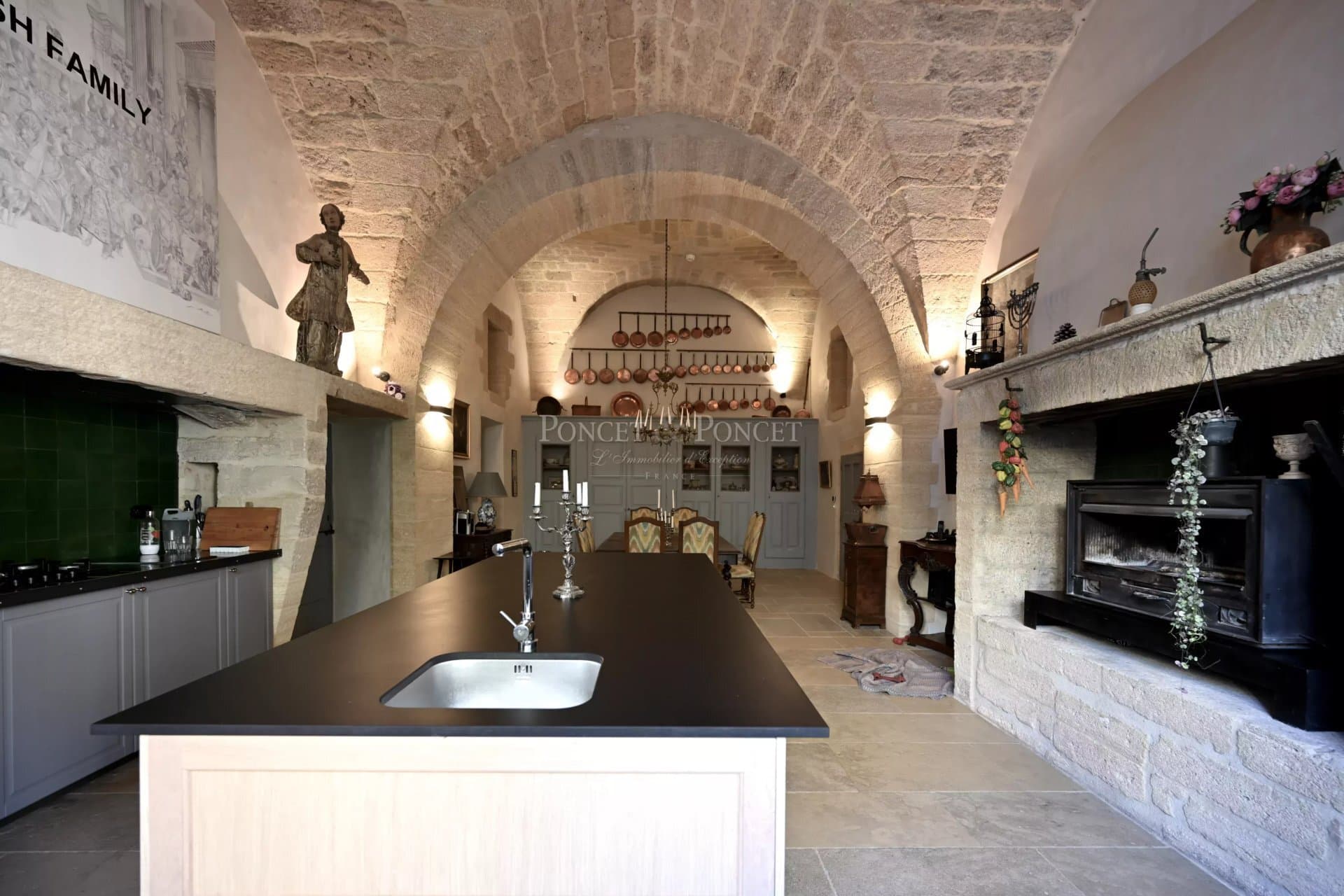 Château De Collias: Medieval Heritage, Contemporary Luxury 3