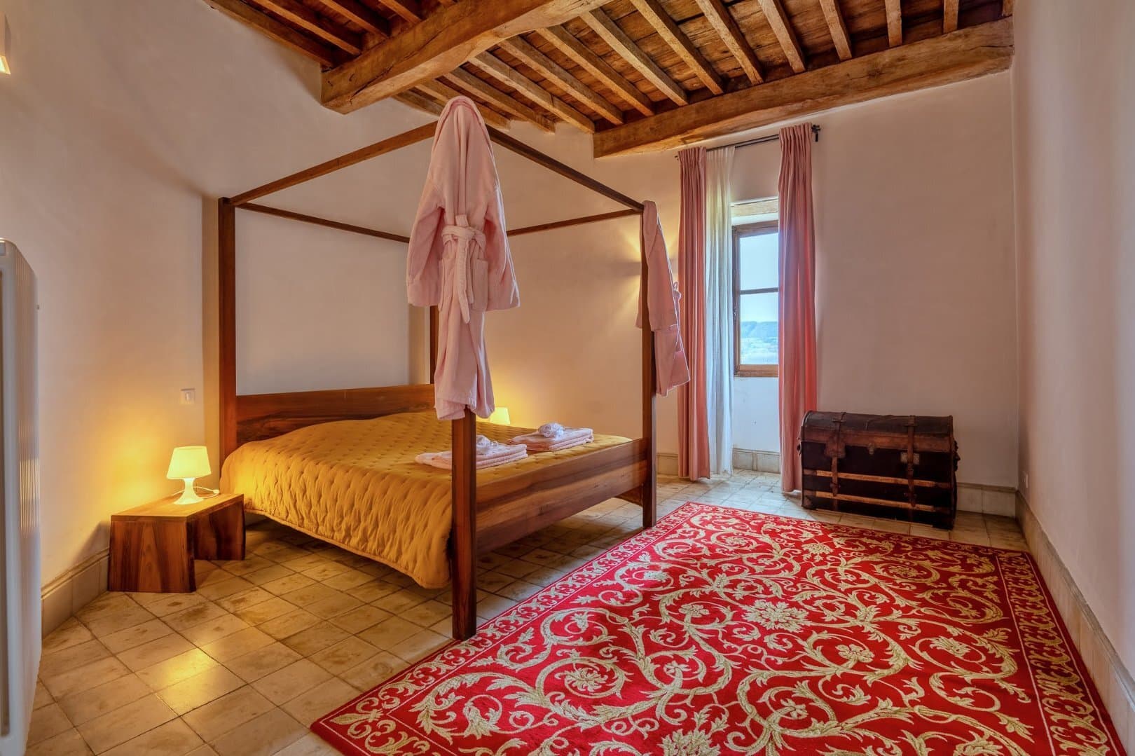 Château Entierement Renove 3