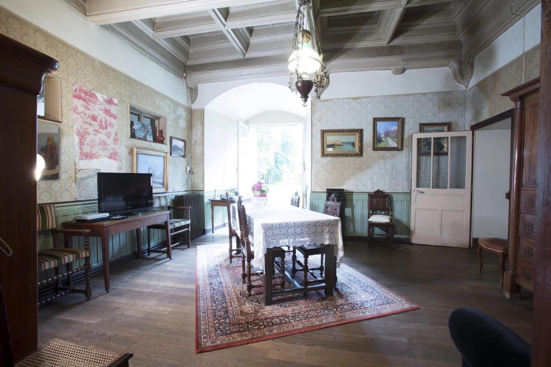 Chateau With Medieval Origins, Mh Listed 2